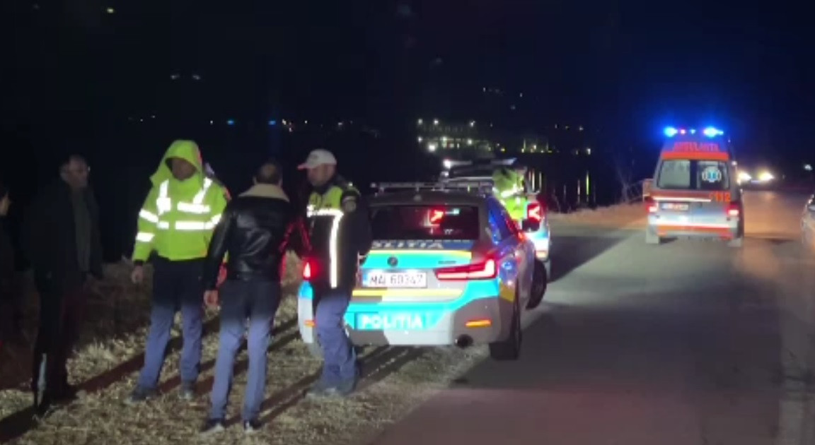 Băiețelul de doar 3 ani, salvat din apele înghețate ale Oltului, a murit. Era ultimul supraviețuitor al accidentului