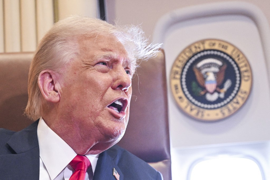 Donald Trump vrea „taxe vamale reciproce” și impune tarife dure. România, printre țările afectate