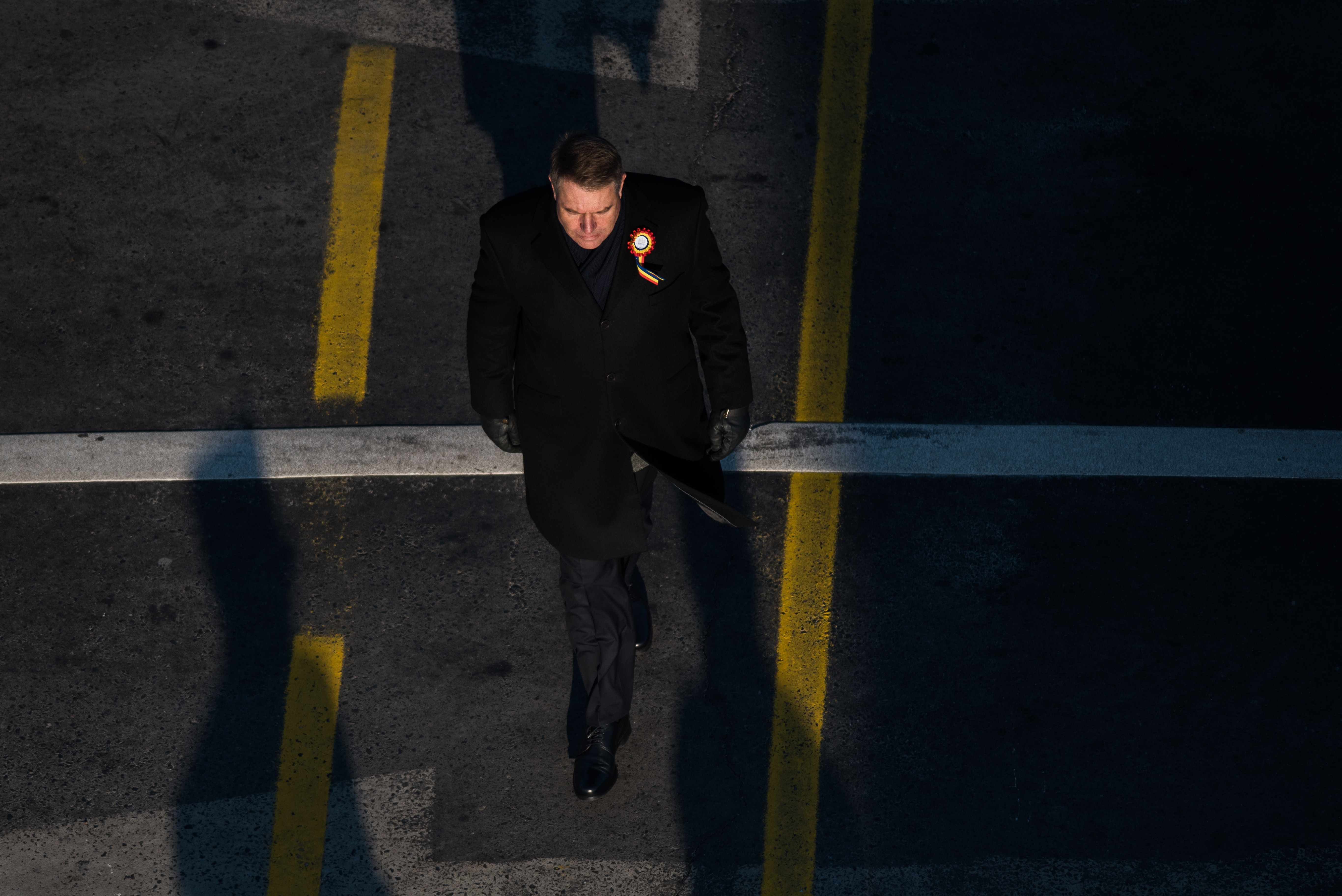 Consultant: Imaginea României atârnă de un fir de ață. Am văzut cei mai importanți lideri încercând să fugă