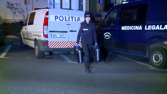 Un bărbat s-a tăiat la gât și apoi a sărit de la etaj, în Ploiești. S-ar fi aflat în depresie