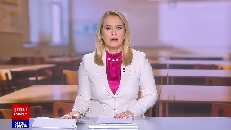 Elevul care a pulverizat spray iritant lacrimogen în clasă ”a vrut să arate cum funcționează”. 21 de elevi au ajuns la spital