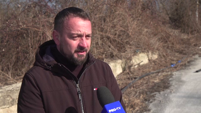 Un primar din Prahova caută donatori și voluntari pentru a reface rețeaua de apă. În visteria localității nu sunt destui bani