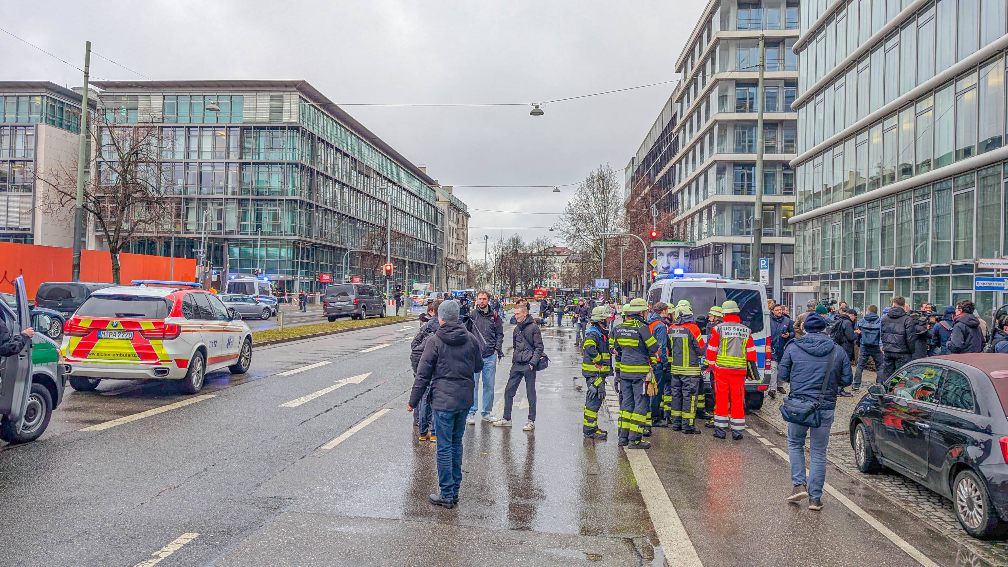 Atacul cu maşină de la Munchen. O mamă şi fiica ei de doar doi ani au murit