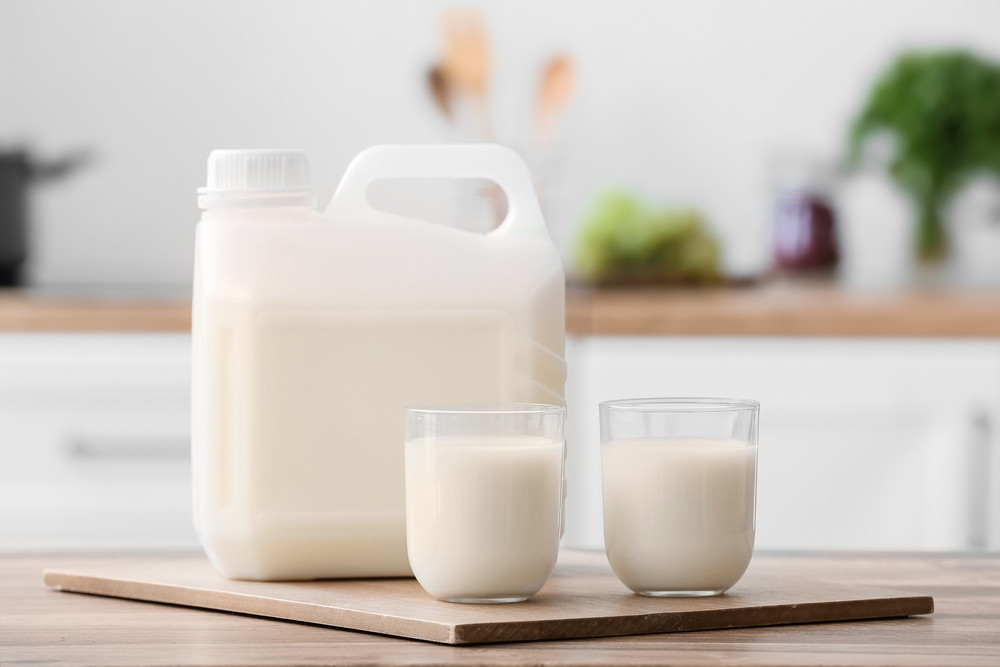 Un bărbat din Olanda a băut 22 litri de lapte integral în 2 zile și a ajuns la terapie intensivă