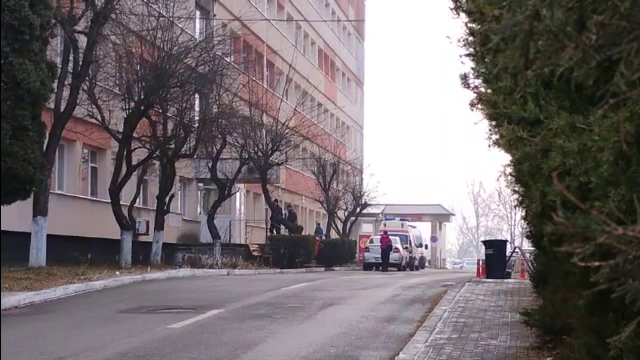 Un medic ginecolog din Petroșani, prins în flagrant când lua 1.000 de lei de la o gravidă pentru o operație urgentă