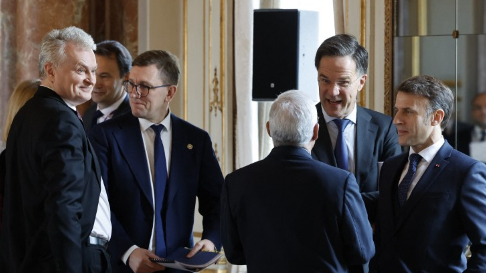 Mini-summit la Paris, cu marii lideri ai UE și șeful NATO. Inițiativele lui Trump pentru Ucraina, îngrijorătoare