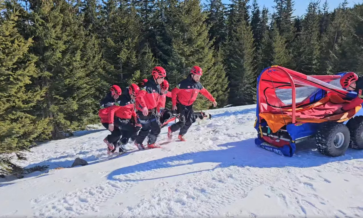 Un turist din Bucureşti a fost rănit după ce a făcut un accident cu ATV-ul, în Munţii Baiului. A ajuns la spital