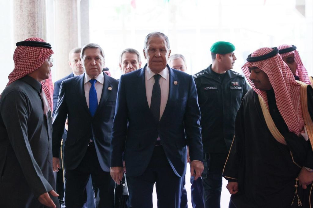 Lavrov, după discuțiile de la Riad: „SUA încep să înţeleagă mai bine poziţia Rusiei”. Avertisment în privința Ucrainei