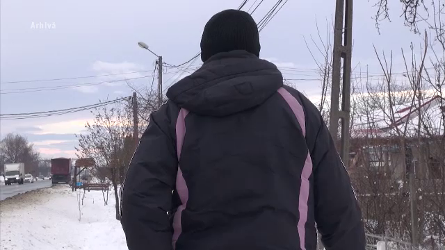 Fată de 14 ani, sedusă și agresată de un individ de 53 de ani. L-a cunoscut pe o rețea socială