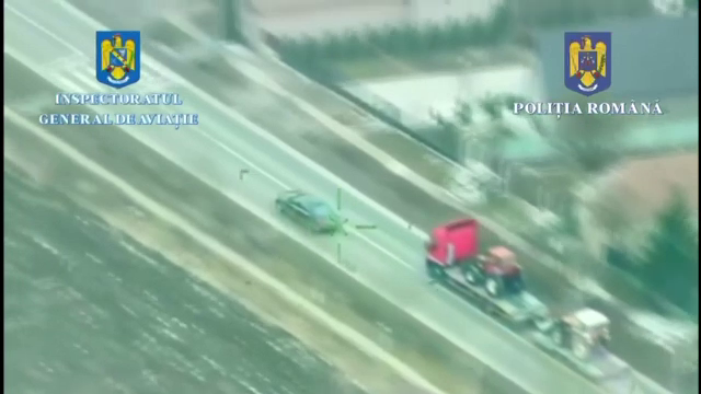 Manevrele unui șofer din Mureș, surprinse de un elicopter al MAI. A fost lăsat imediat fără permis. VIDEO