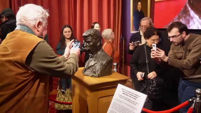 Bustul „Enfant”, prima sculptură a lui Brâncuși dedicată copilăriei, expus pentru prima dată în România