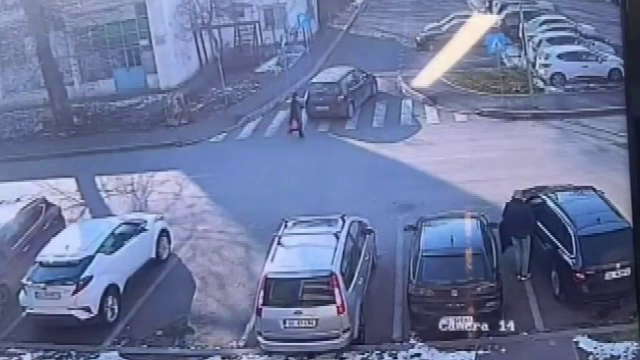 Accident șocant în Galați. Un șofer de 27 de ani a lovit o bătrână de 86 de ani pe trecerea de pietoni și a fugit