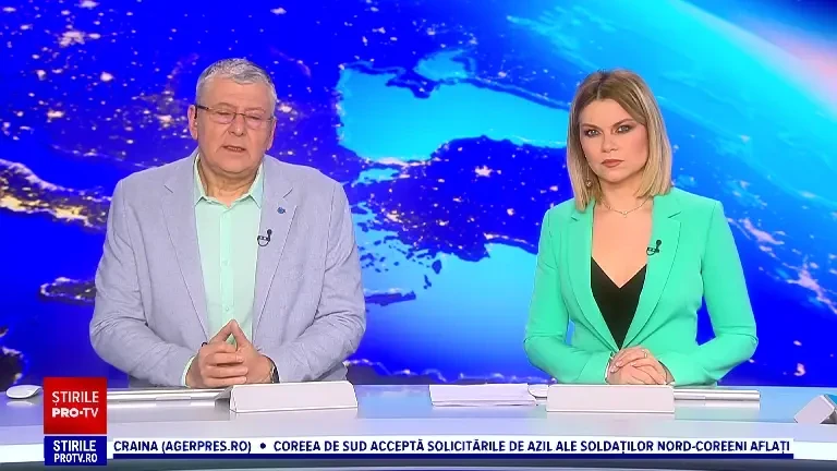 Panică într-un cartier din Predeal. Localnicii au sunat la 112 după ce o ursoaică și puiul ei au fost văzuți printre blocuri