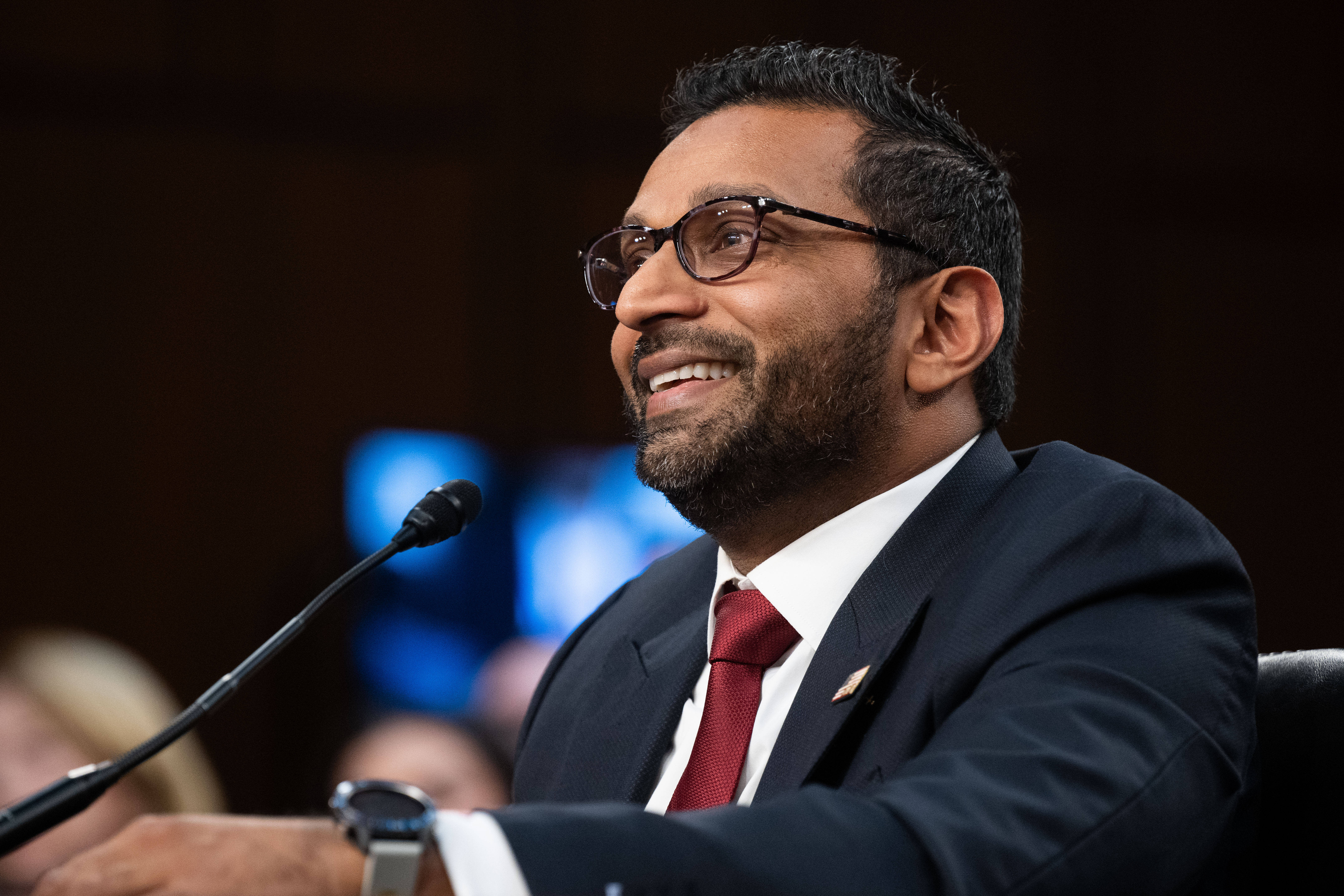 Kash Patel, un loialist al lui Trump, noul șef al FBI. WP: Adept al teoriei conspirației cu ”statul paralel”, plătit de Rusia