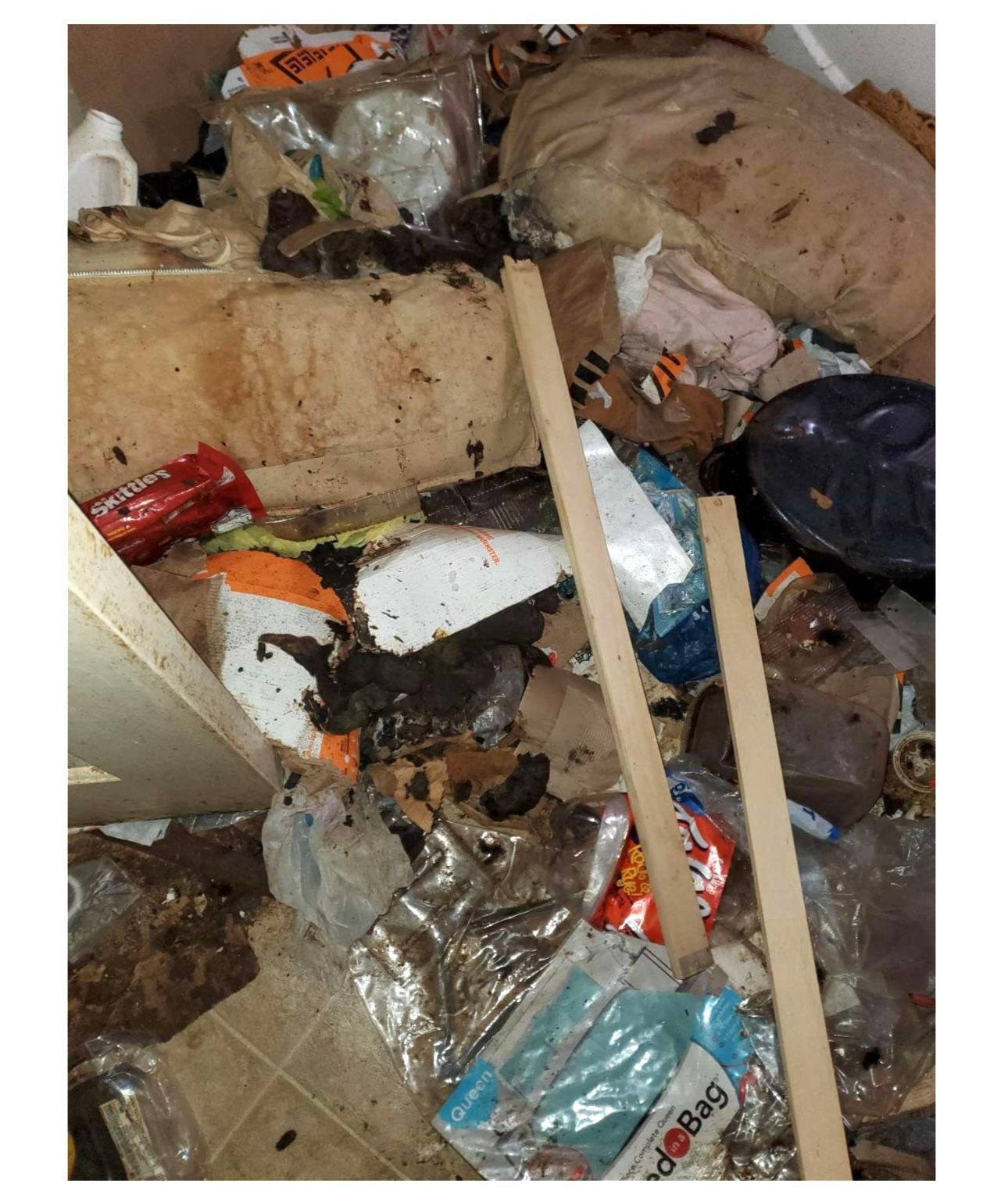 O mamă din SUA a fost arestată după ce și-a abandonat copiii. Are o cauțiune record de 250 de milioane de dolari