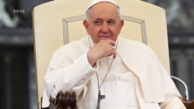 Medicii îl mai țin internat pe Suveranul Pontif încă o săptămână, „ca să nu muncească din nou ca înainte”
