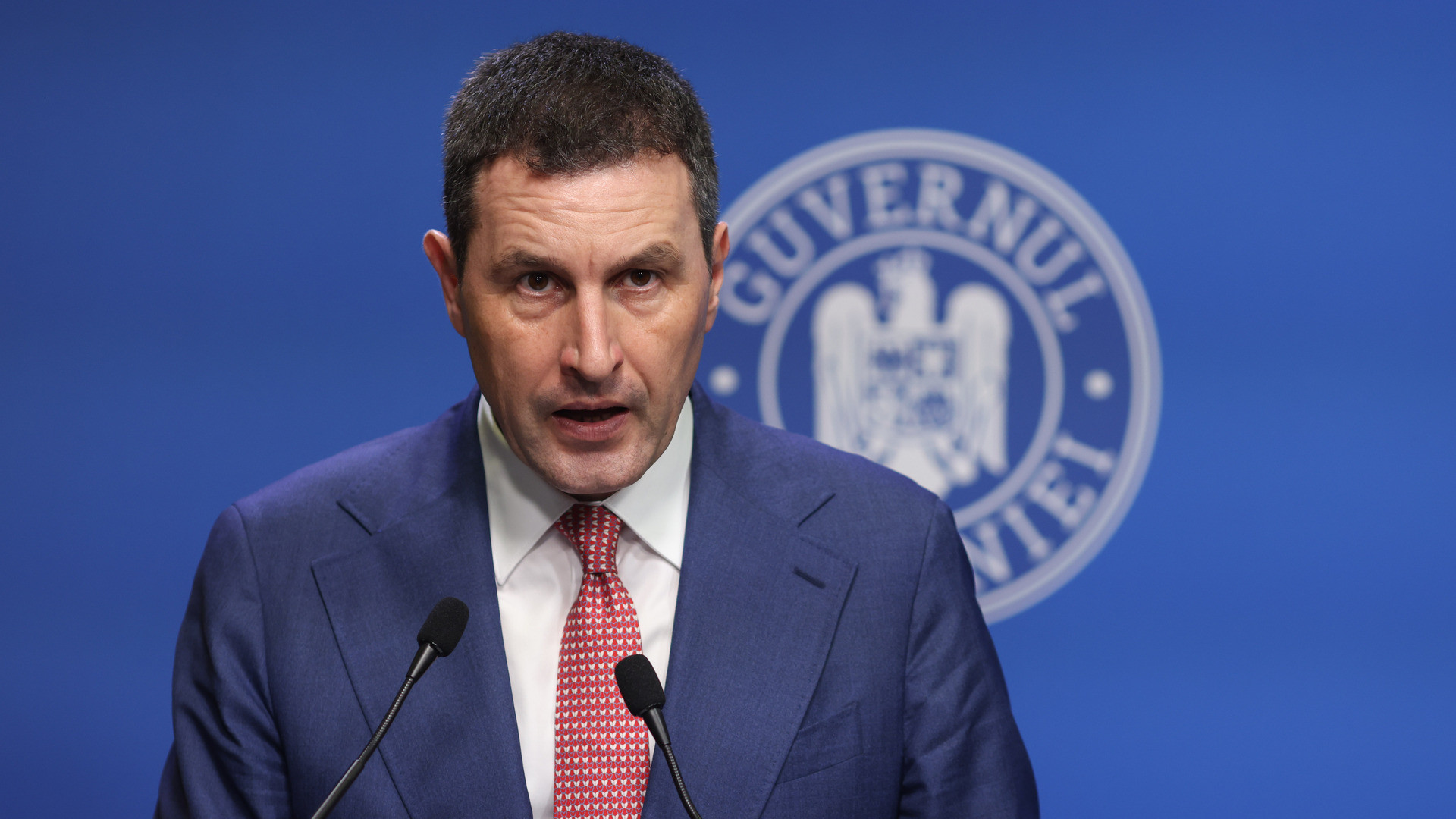 Tanczos Barna: Nu există risc de neplată a salariilor şi pensiilor şi de nerealizare a investiţiilor care sunt bugetate