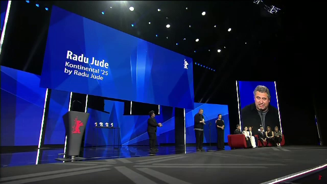 Mesajul politic al regizorului Radu Jude de pe scena Berlinalei, unde a primit „Ursul de Argint” pentru „Kontinental 25”