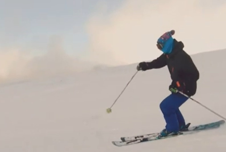 Tragedie pe pârtia din Borșa, Maramureș. Un tânăr de 23 de ani a murit după ce a fost lovit în plin de un alt schior