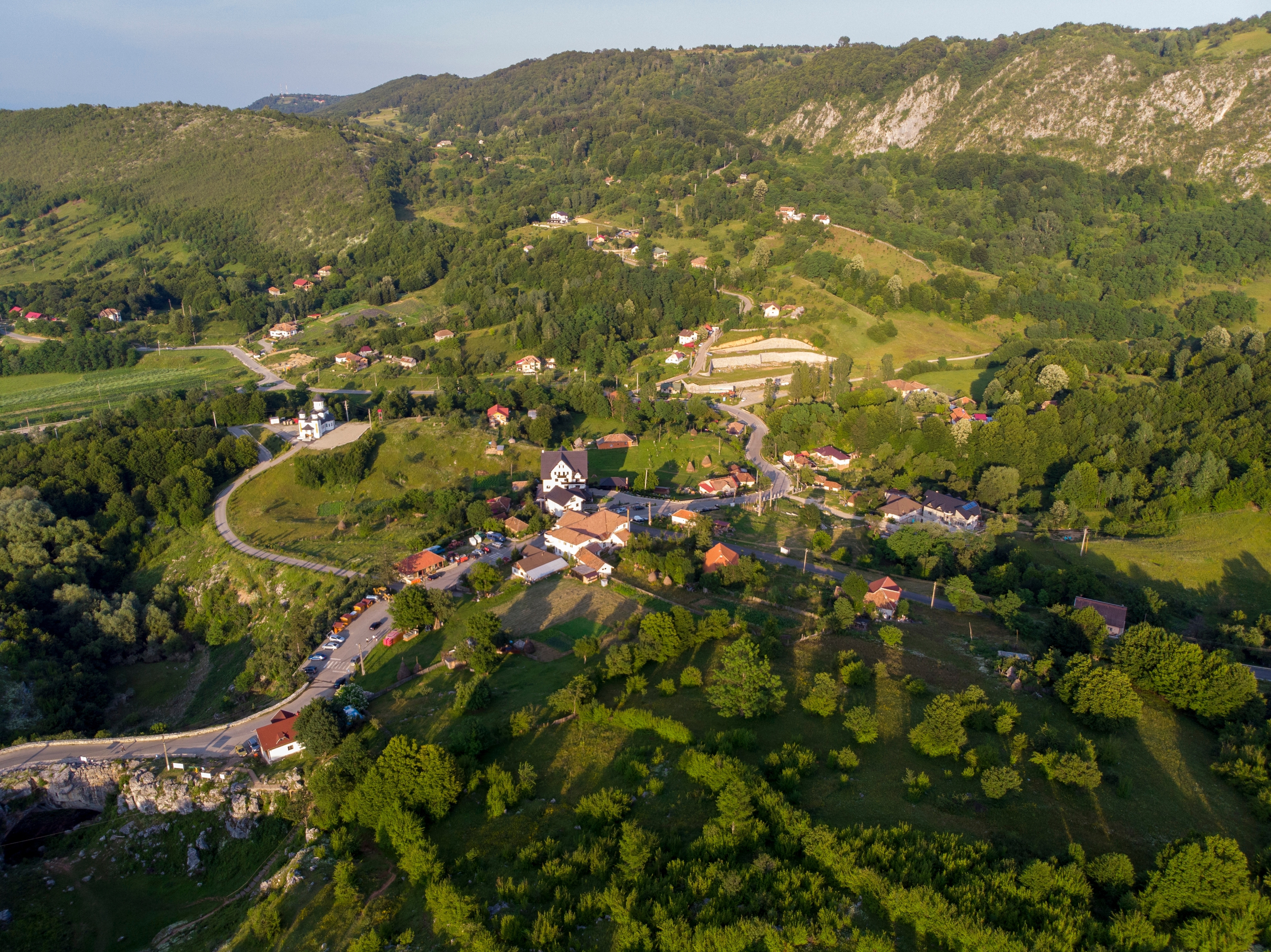 Ponoarele, Mehedinți