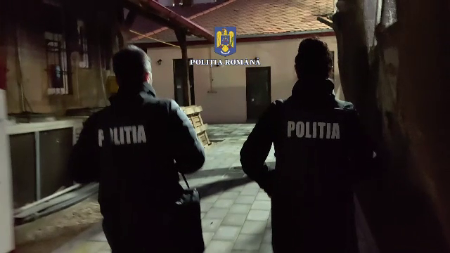 Un stomatolog din Timișoara, filmat în timp ce promitea diplome false de chirurg plastician. A fost deschisă o anchetă