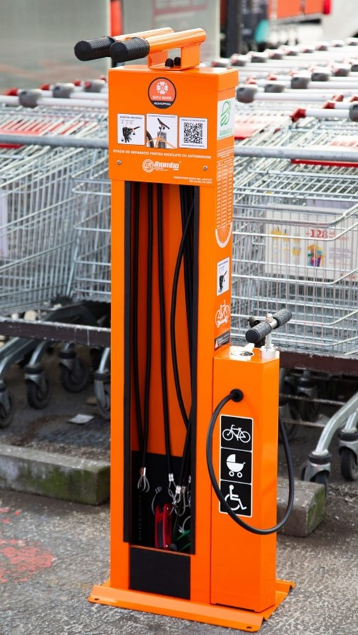 (P) Ceetrus investește în stații gratuite de reparații pentru biciclete în 12 orașe, în centrele Auchan și Aushopping