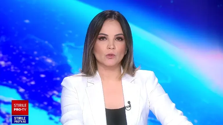 Apartament cuprins de flăcări în Craiova. Doi vârstnici, salvați de un polițist