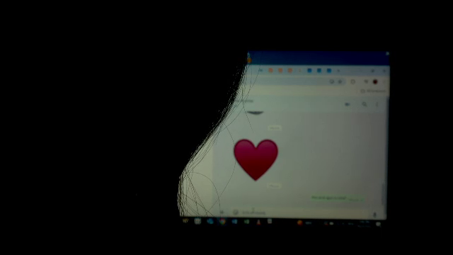 Două femei din Buzău au racolat bărbați prin metoda „romance” și le-au cerut 20.000 de lire sterline