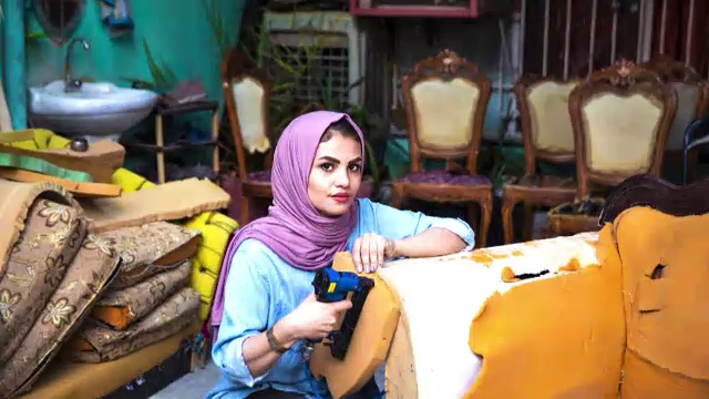 Povestea unei românce care surprinde autenticitatea femeilor. „Atlasul Frumuseții” a devenit un fenomen global