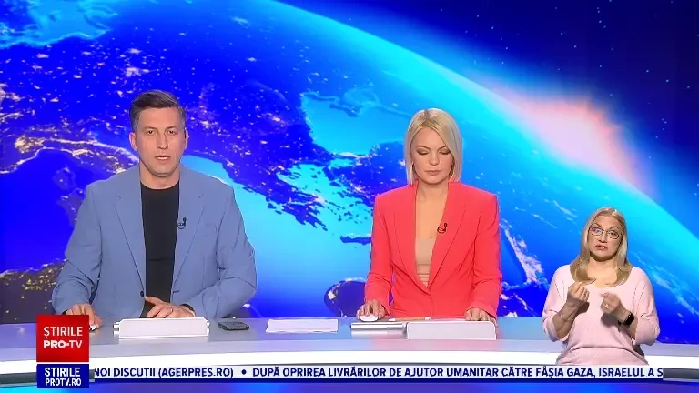 Vremea blândă a atras turiști numeroși într-unul dintre cele mai frumoase sate din România. S-au bucurat de căldura neobișnuită pentru această perioadă