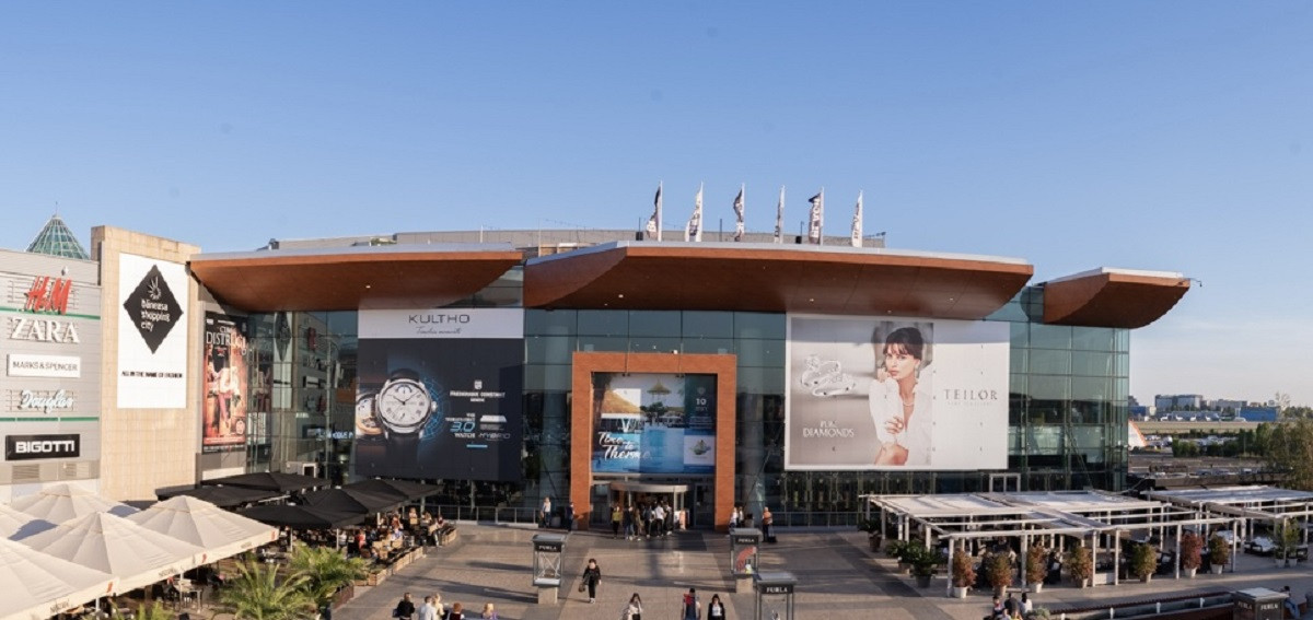 (P) Testele de laborator infirmă acuzațiile: apa din Băneasa Shopping City respectă standardele de siguranță