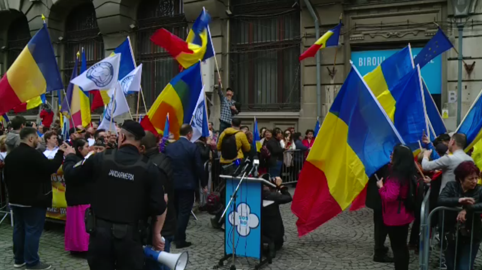 Cine și-a depus până acum candidatura la alegerile prezidențiale. Sâmbătă se închid înregistrările