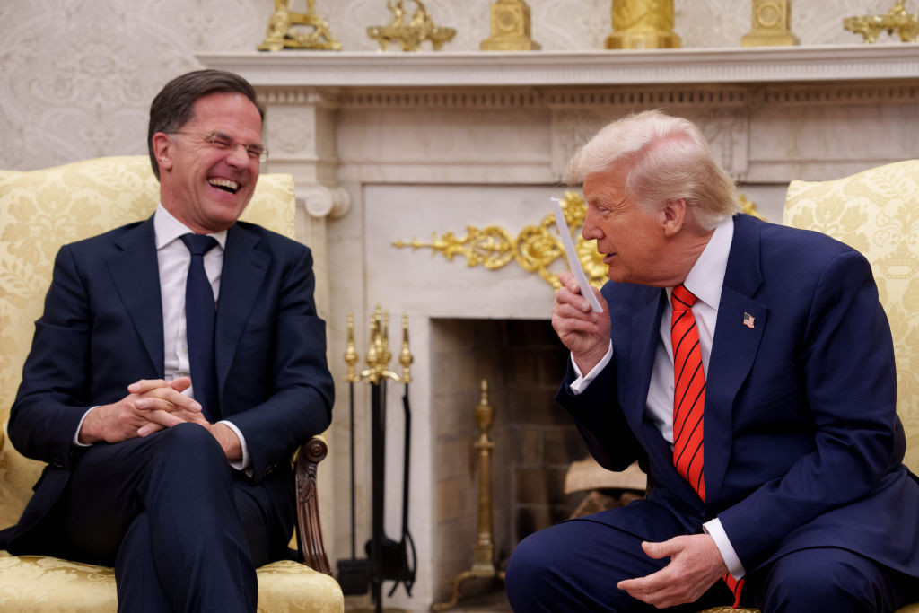 Trump i-a transmis lui Rutte că l-a susţinut la șefia NATO, în defavoarea lui Iohannis: „O persoană care nu-mi plăcea”