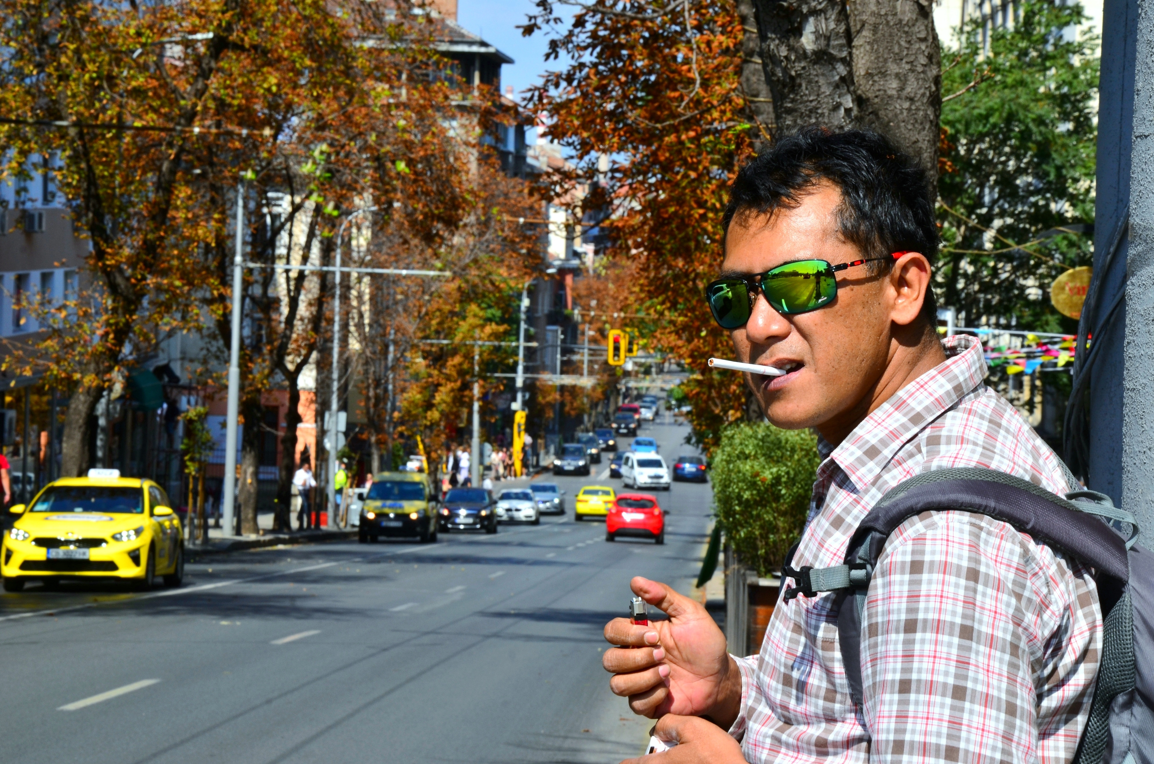 Acciza la tutun se dublează în Bulgaria, de la 1 aprilie. Românii obișnuiau să se aprovizioneze cu țigări de aici