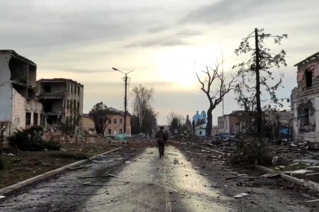 VIDEO. Imagini în premieră dintr-un oraș din Kursk, recucerit de Rusia de la ucraineni, după ce l-a bombardat încontinuu