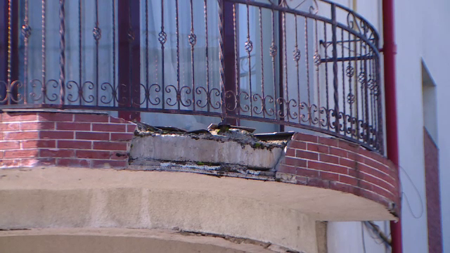 Piața imobiliară din România se clatină. Riscuri seismice și unul dintre cele mai vechi stocuri de locuințe din Europa