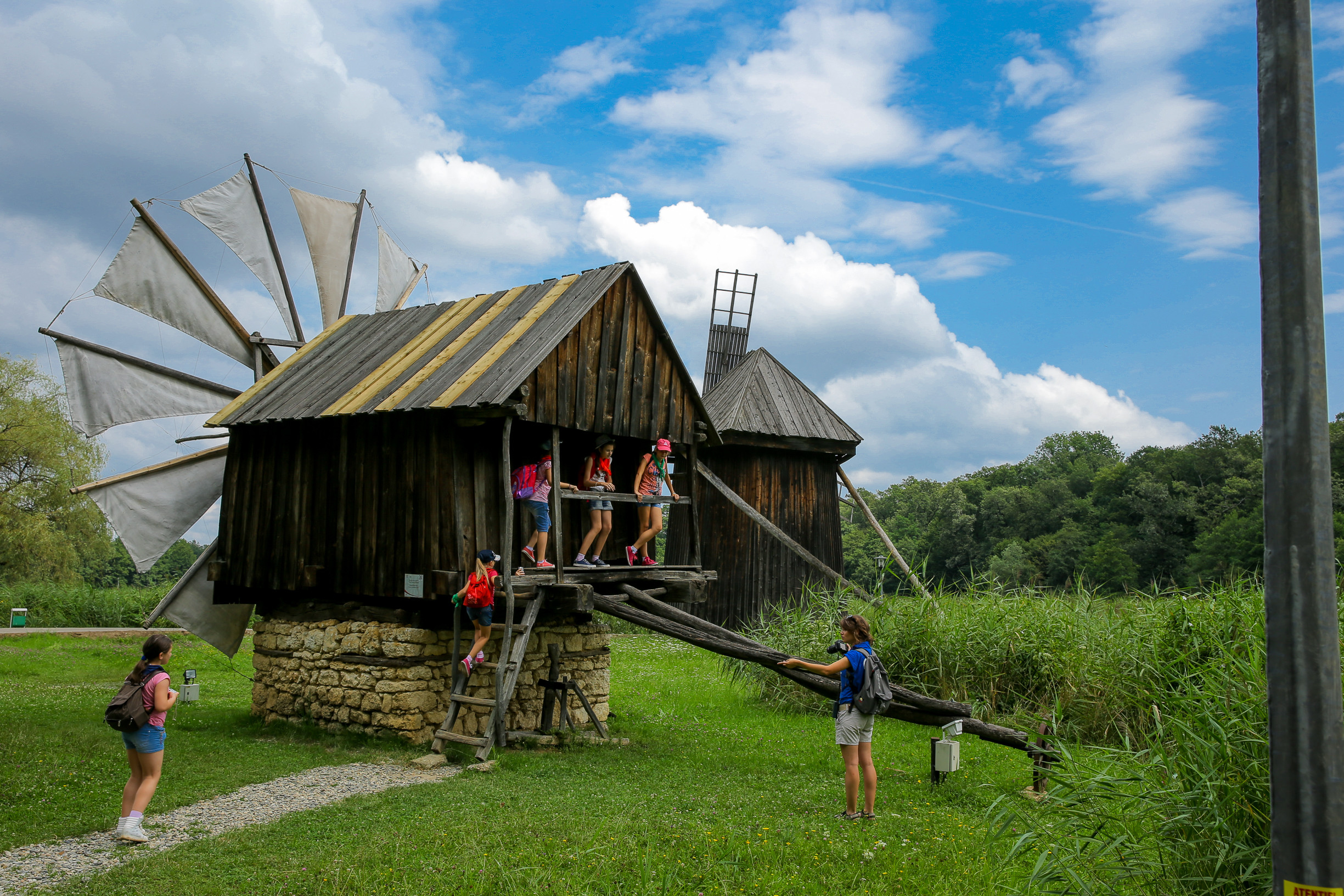 dcestinatia anului 2025