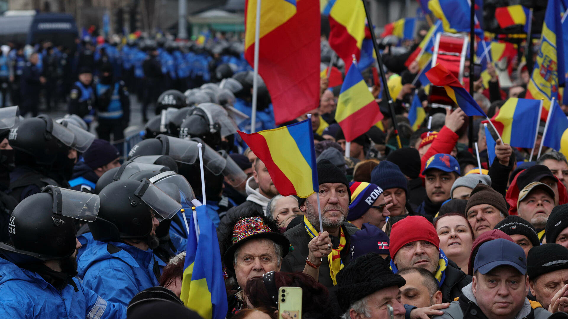 Istoric: “Suveranismul nu este decât o diversiune. La capătul ei se află renunțarea la UE și haosul”