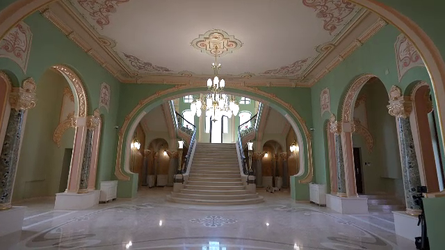 Cum arată interiorul Cazinoului din Constanța, proaspăt renovat cu 200 de milioane de lei. Farmecul istoric s-a păstrat