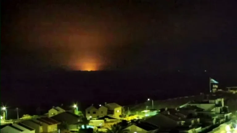 Israelul a lansat un atac masiv în Gaza, după ce Hamas a refuzat să elibereze ostatici