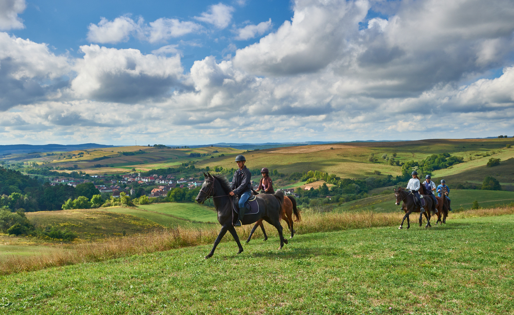 Colinele Transilvaniei &ndash; obiective de vizitat. Singura destinație din competiția Destinația Anului 2025 care unește trei județe