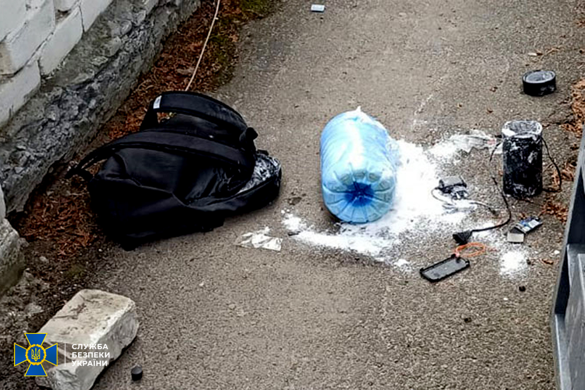 O tânără de 14 ani din Ucraina a fost recrutată de ruși să comită un atac terorist. Au șantajat-o cu imagini indecente