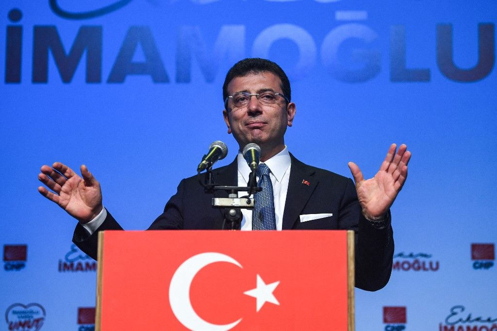 Primarul arestat al Istanbulului, Ekrem Imamoglu, a fost făcut cetăţean de onoare al Parisului