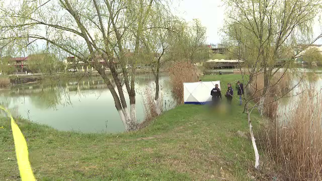 Descoperirea șocantă făcută de un pescar din Timișoara. „Pătura” găsită pe baltă era, de fapt, un cadavru