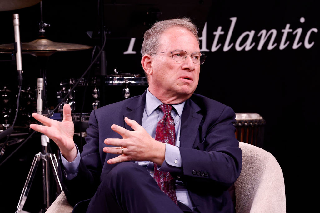 Gafă de proporții a Casei Albe: Au trimis planurile de război, pe Signal, unui jurnalist inclus pe un canal secret