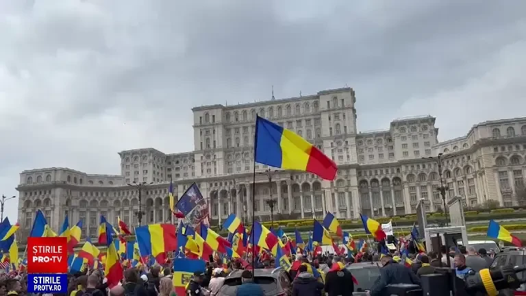 Protest neautorizat în Piața Constituției de ziua lui Călin Georgescu. Jandarmeria anunță măsuri sporite de securitate
