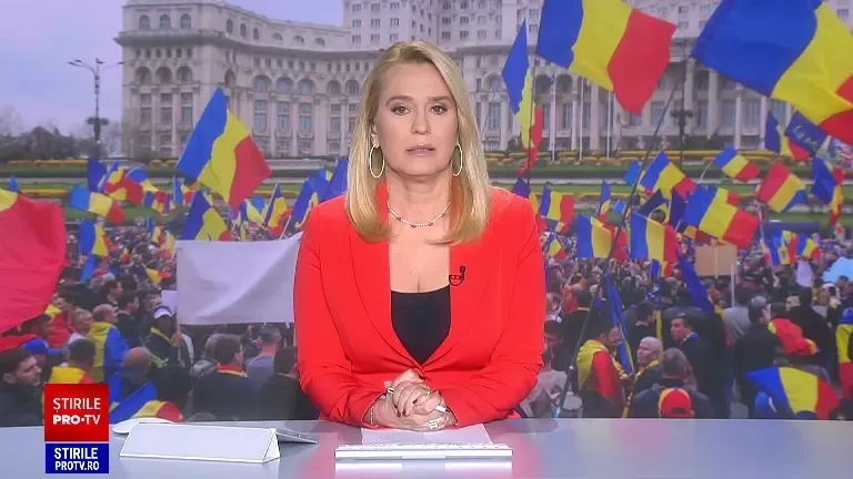 Protest neautorizat în Piața Constituției, de ziua lui Călin Georgescu: ”Am venit să îl venerăm, să ajungeți președinte”
