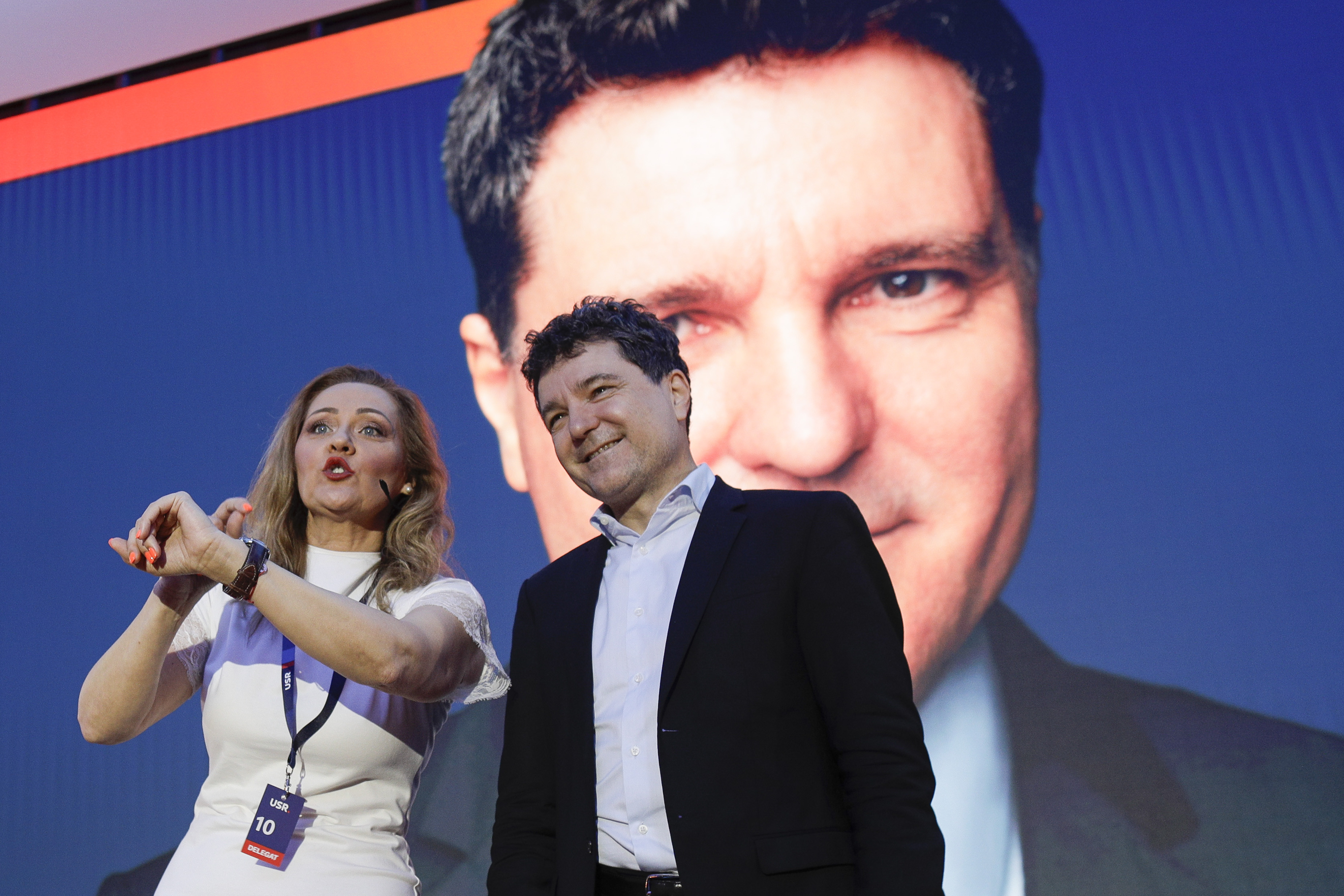 „Un vot de protest”. Cum ar putea Elena Lasconi și Nicușor Dan să obțină voturi din „tabăra suveranistă” chiar din primul tur