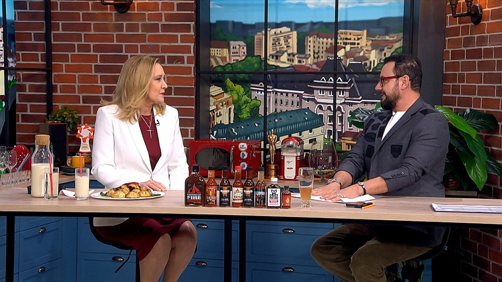 Elena Lasconi spune că se pregătește în fiecare zi „pe politică externă”: „Deja altfel își fac conexiune sinapsele”