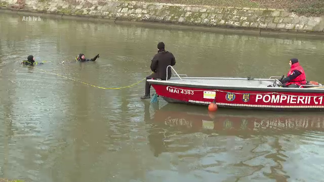 Șocant. Două cadavre au fost descoperite în râul Mureș. Unul dintre ele ar fi stat în apă aproape 3 săptămâni